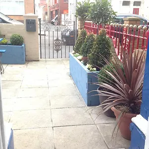The Peerless 3* Blackpool
